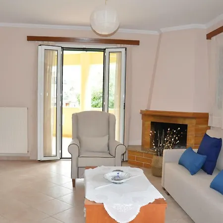 Jennifer's * Lefkada City